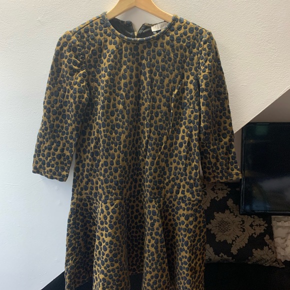 Loft cheetah print dress. Very comfortable and flattering - Picture 5 of 7